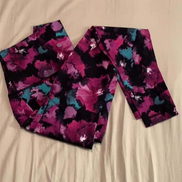 Lululemon Leggings - Picture 1 of 3